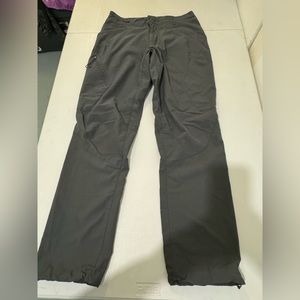 Patagonia womens pant size 28